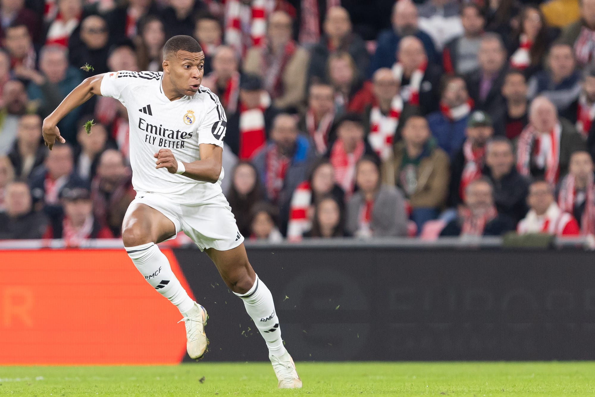 Mbappé inlagd på sjukhus – osäker inför VM för klubblag