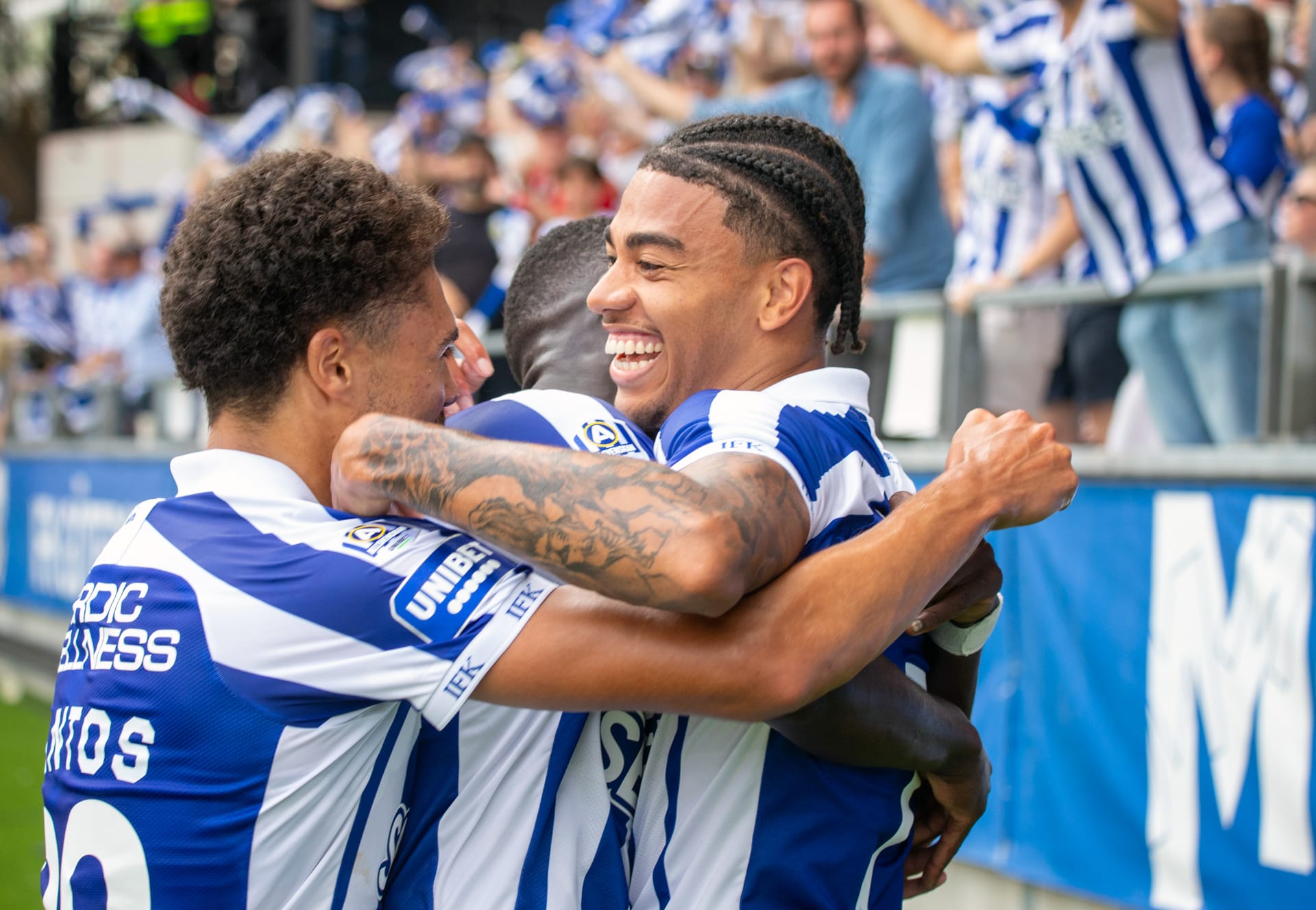IFK Göteborg-spelare firar ledningsmålet mot Elfsborg
