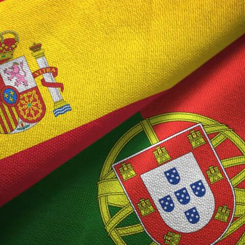 Spanien krossar Portugal med 5-0 i EM-öppningen