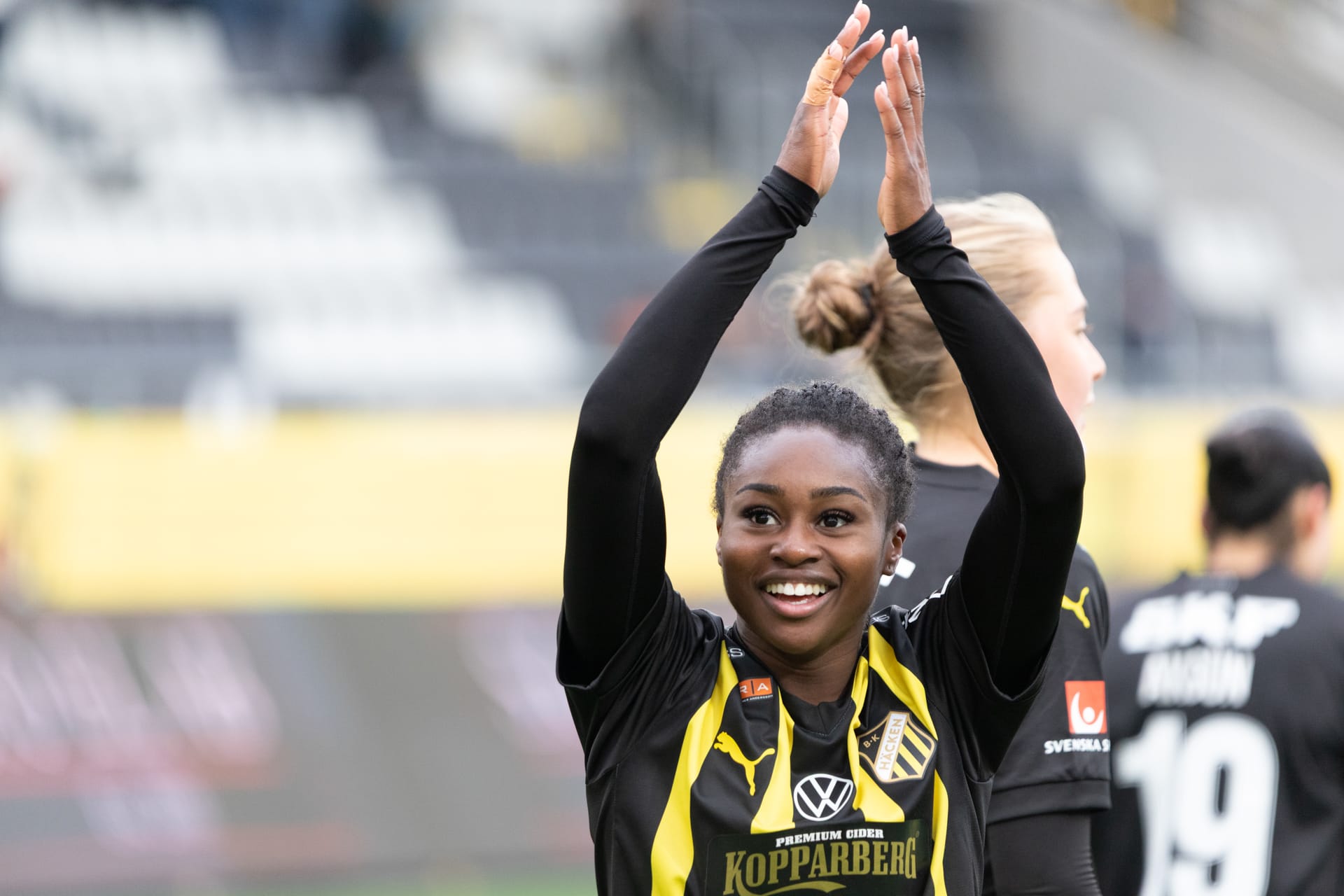Monica Jusu Bah stod för ett hattrick i mötet med AIK.