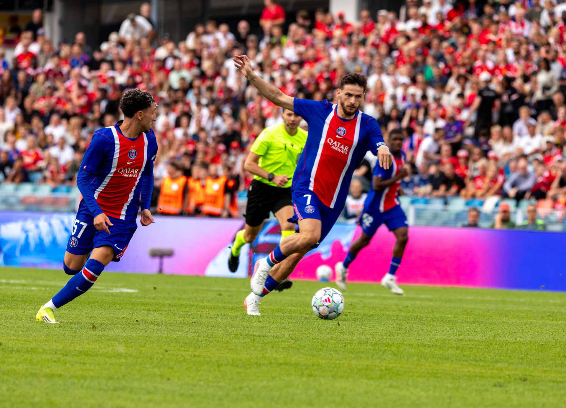 Spännande drabbning mellan PSG och Manchester United slutar oavgjort